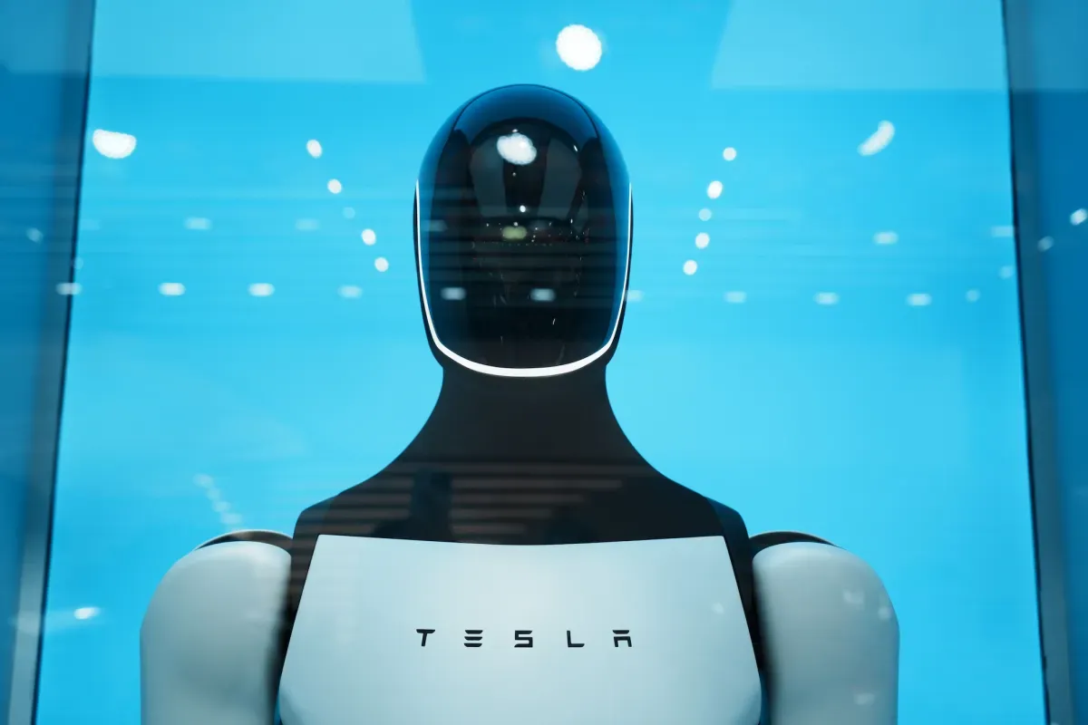 Illustration of a humanoid robot on a factory production line